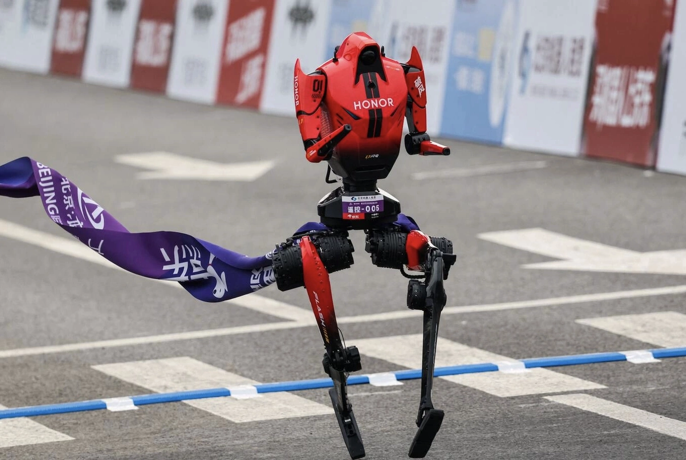Tiangong Ultra Humanoid Robot Runs 100 Meters in 8.64 Seconds